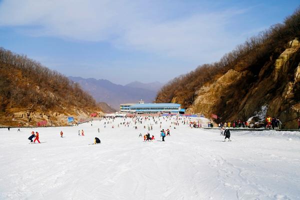 郑州龙泉滑雪场图片