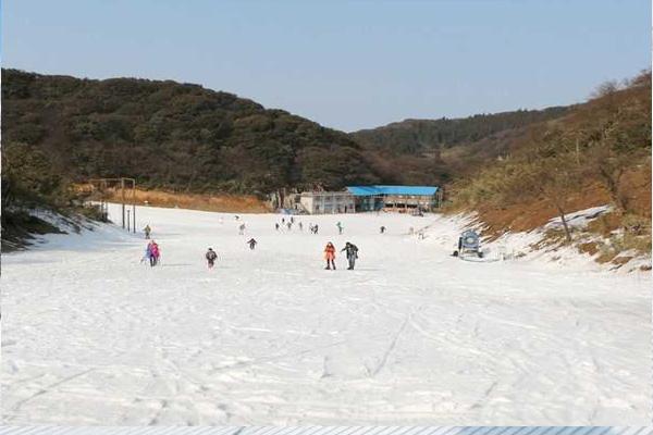 青鹃山滑雪场图片